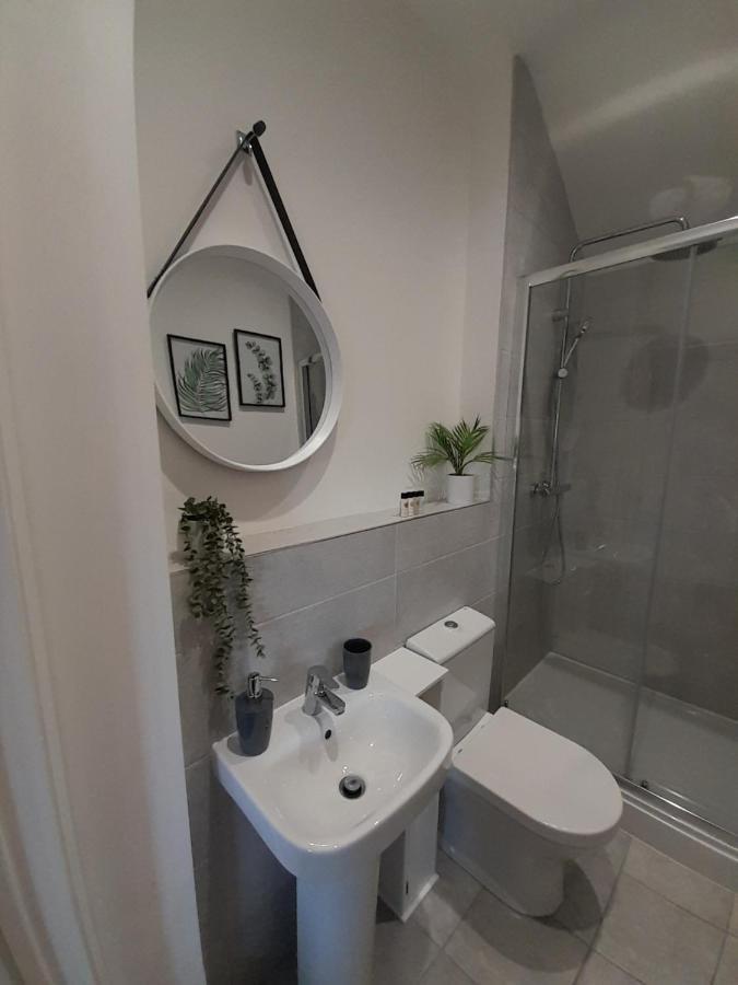 The Stables A Contractor Family 2 Bed Town House In Central Melton Mowbray Exterior photo